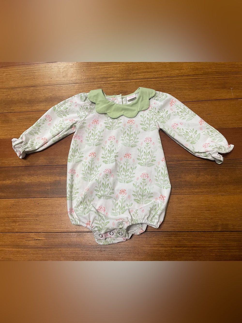 Stitchy Fish Right Place & Thyme Baby Bubble Romper in Pale Green Floral Print